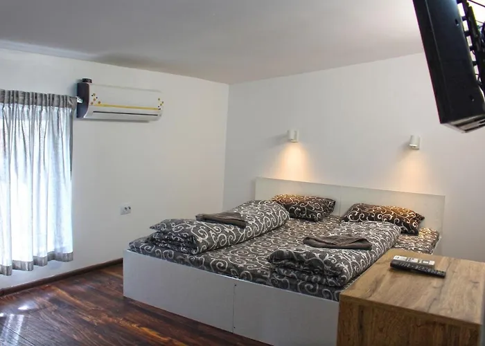 The Rainbow 4 * סופיה